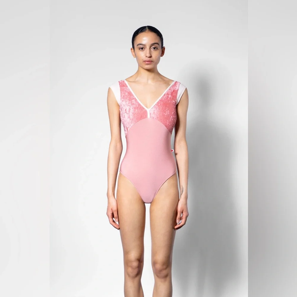 SOLD: Yumiko Contrast Alicia | Crushed Velvet - Romance | Medium - Picture 6 of 10